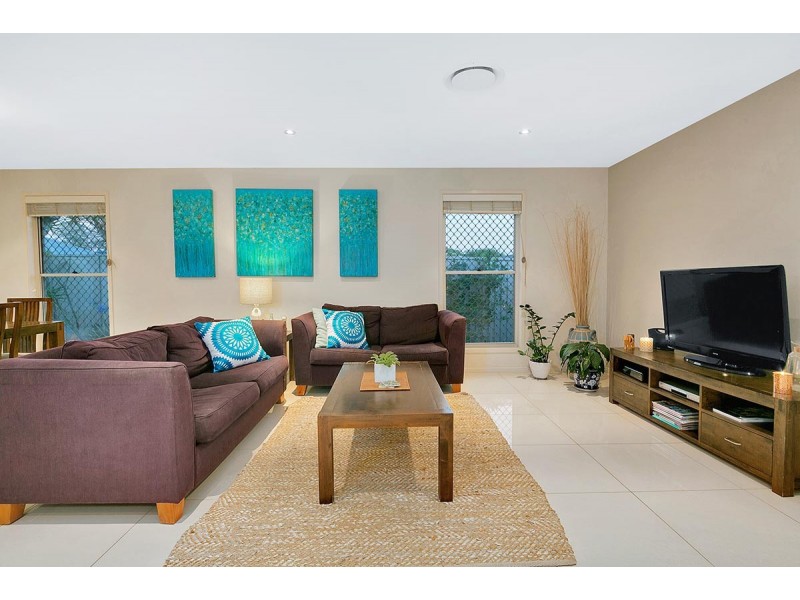 318 Stanley Road, Carina QLD 4152