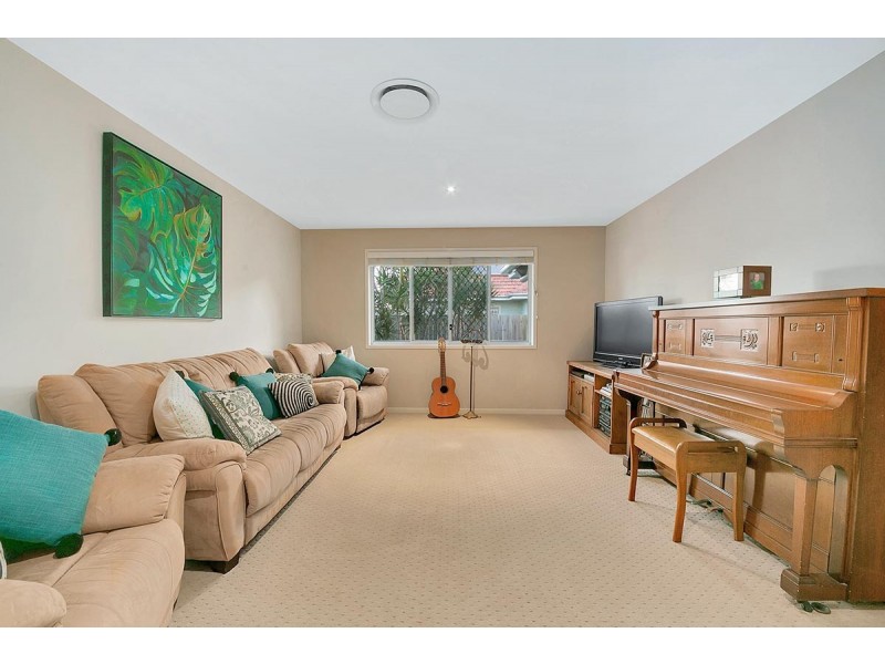 318 Stanley Road, Carina QLD 4152