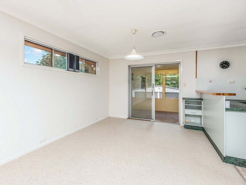 41 Dirkala Street, Mansfield QLD 4122