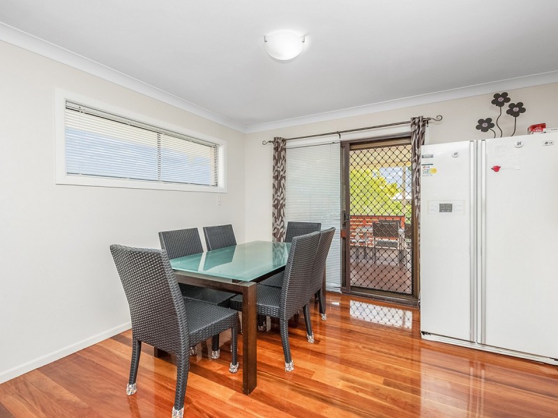 27 Delavan Street, Wishart QLD 4122