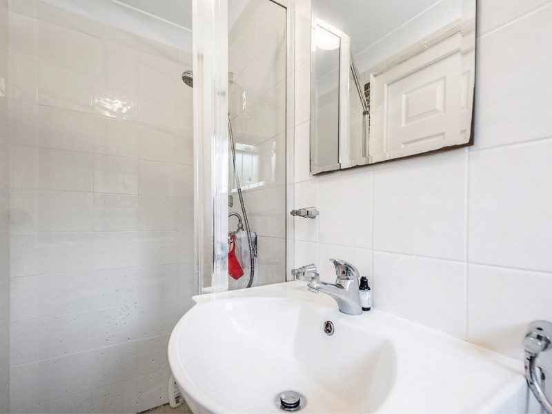 27 Delavan Street, Wishart QLD 4122