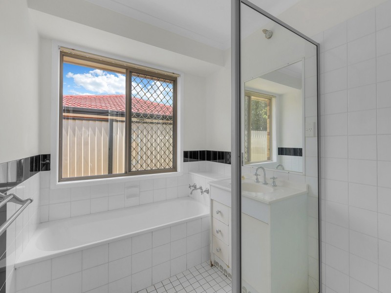 5 Maroo Street, Eight Mile Plains QLD 4113