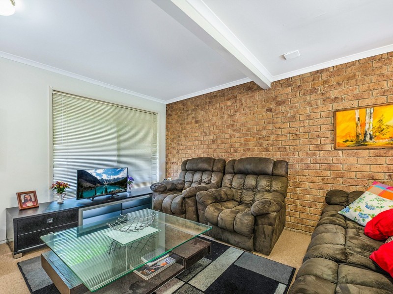 2/1 Kelda Street, Robertson QLD 4109