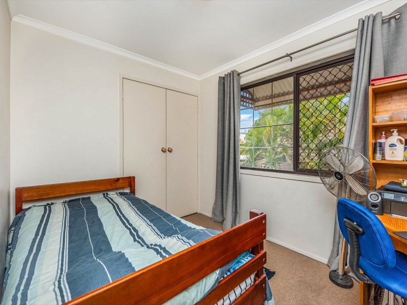 2/1 Kelda Street, Robertson QLD 4109