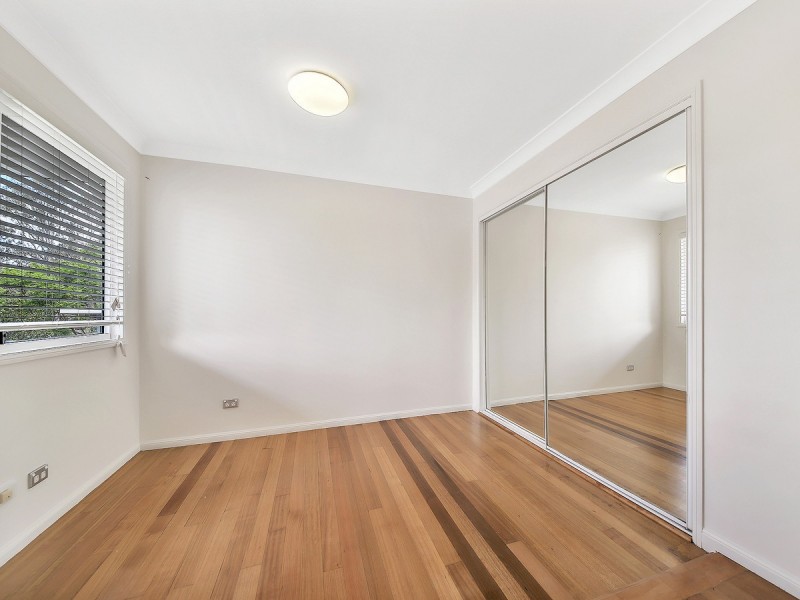 1 Jade Street, Camp Hill QLD 4152