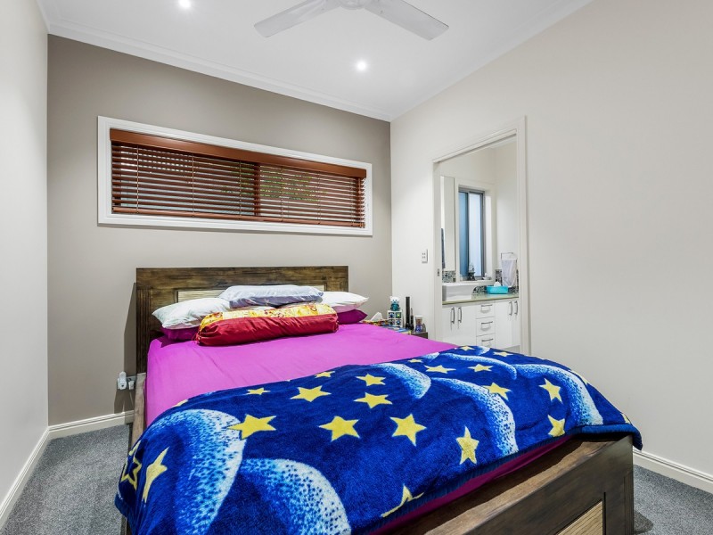 43 McDermott Parade, Rochedale QLD 4123