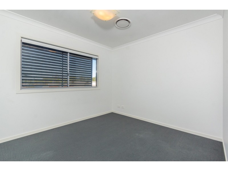 1/48 Orana Street, Carina QLD 4152