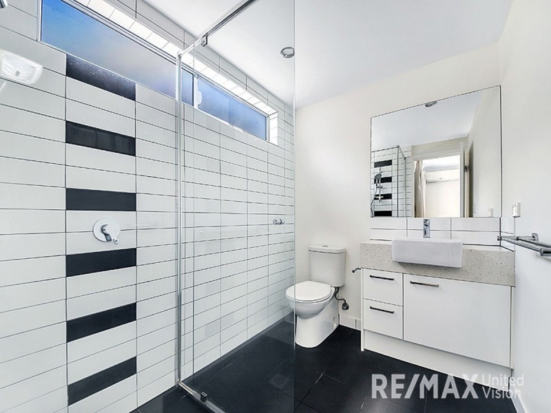 2/36 Cambridge Street, Carina Heights QLD 4152