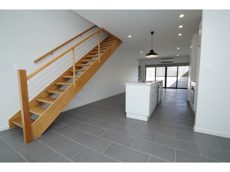 4/73 Salonica Road, Carina Heights QLD 4152