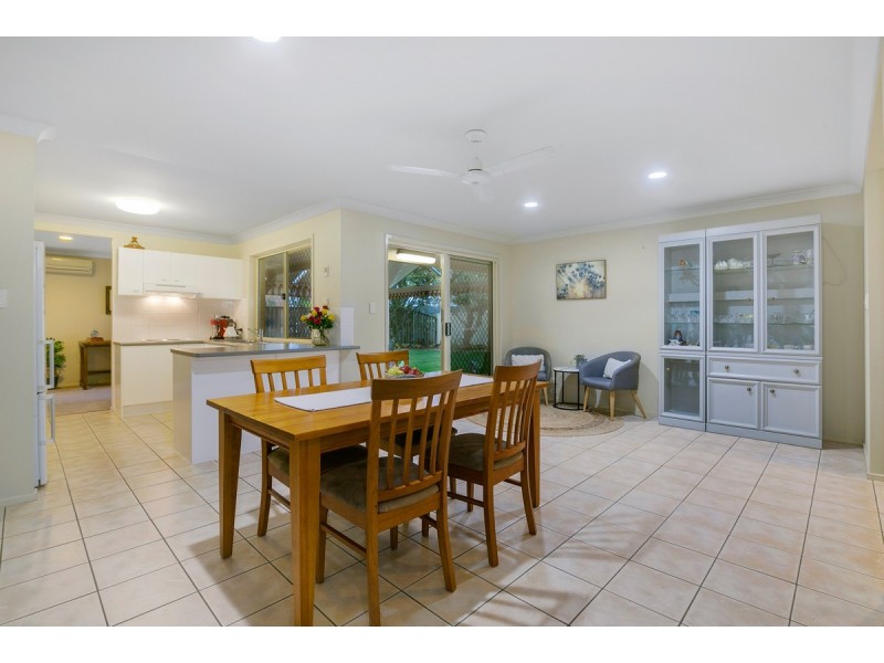 54 Isaacs Way, Wakerley QLD 4154