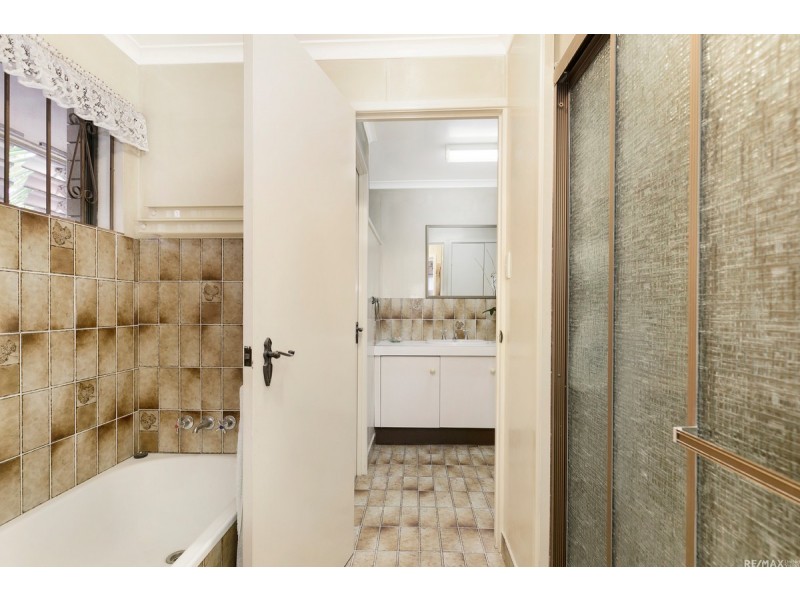 50 Sherborne Street, Carindale QLD 4152