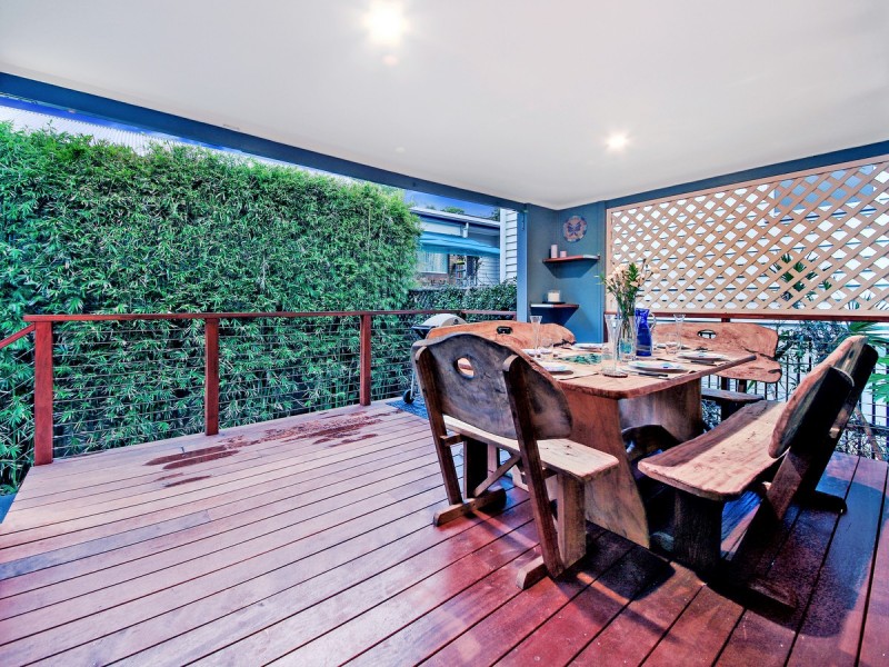 253 Nursery Road, Holland Park QLD 4121