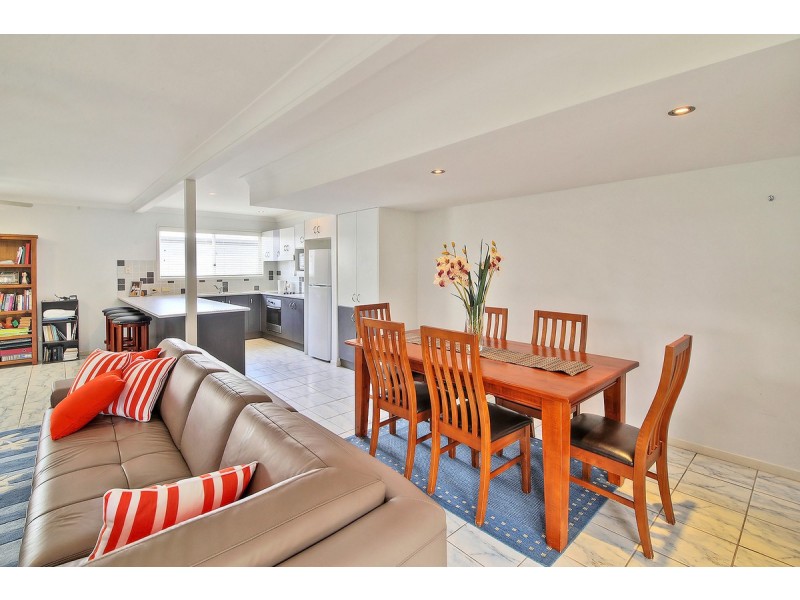 8/28 Hill Crescent, Carina Heights QLD 4152