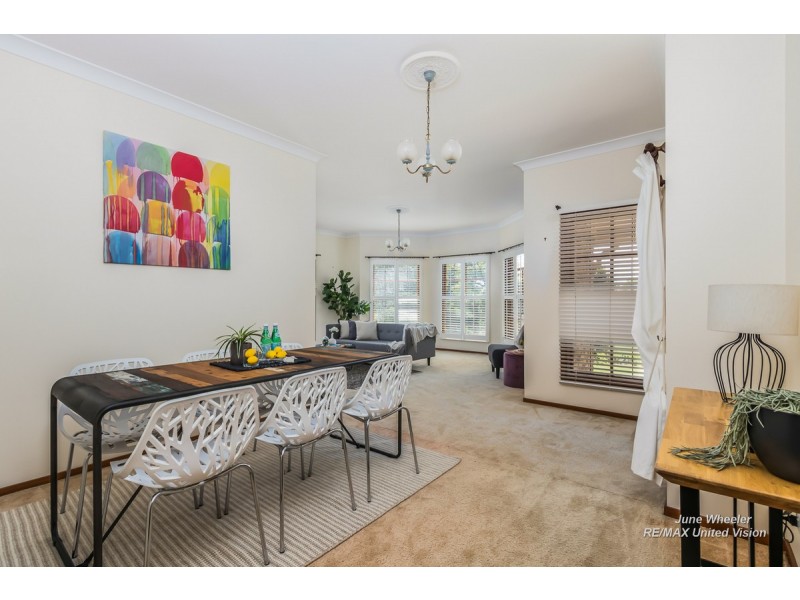 31 Breadalbane Street, Carindale QLD 4152