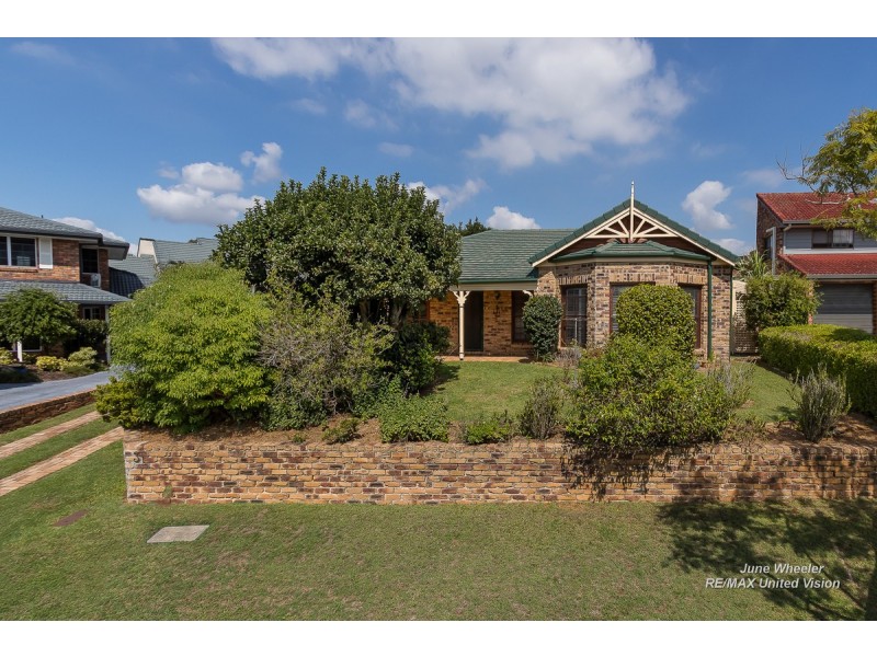 31 Breadalbane Street, Carindale QLD 4152