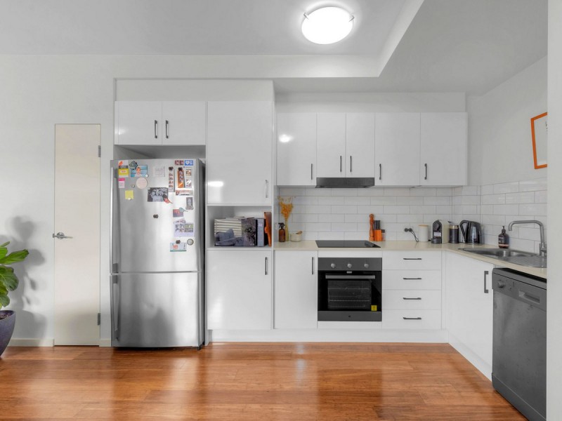 102/22 Adelaide Street, Carina QLD 4152