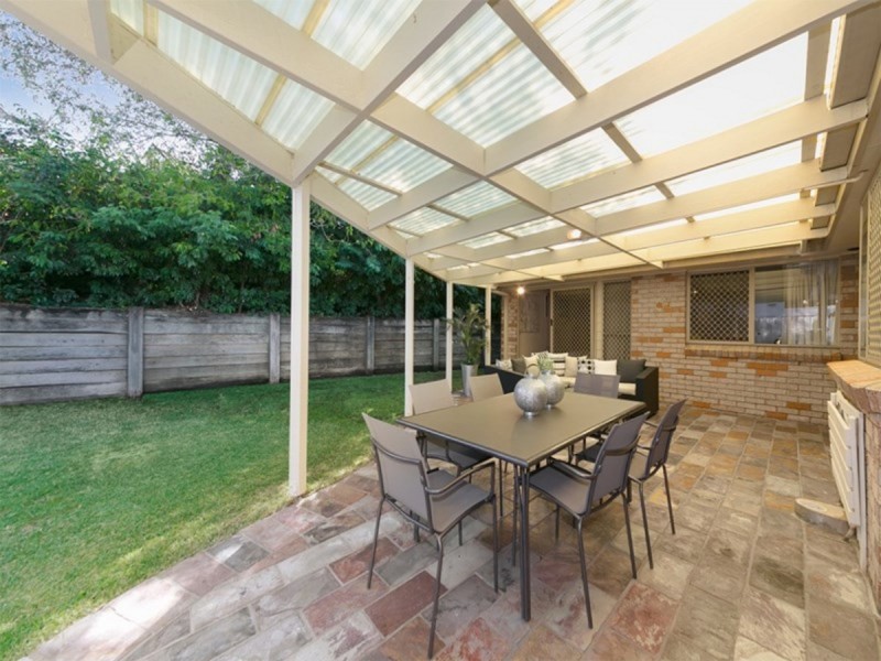 8 Olivia Drive, Carina Heights QLD 4152