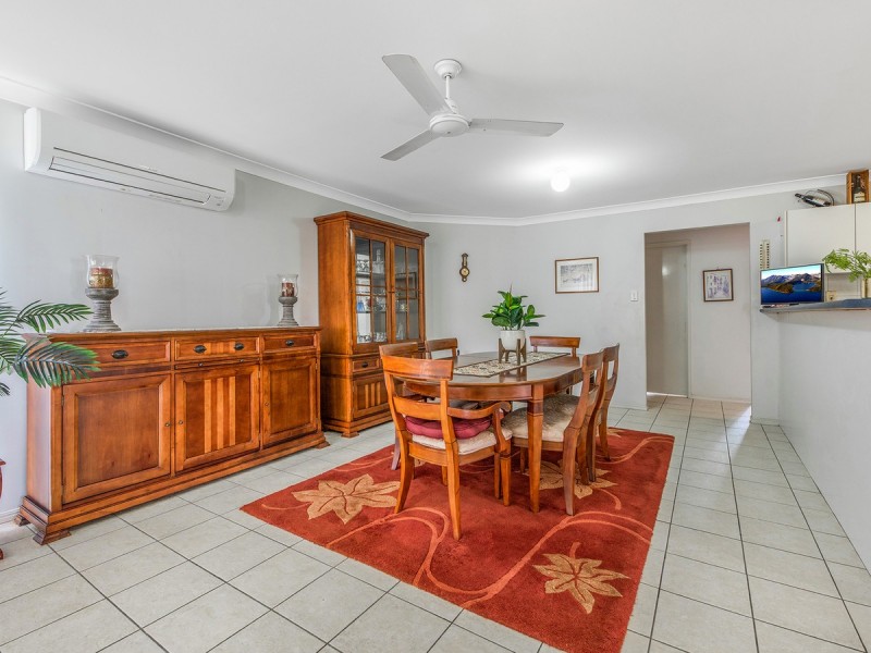 84 Silky Oak Crescent, Carindale QLD 4152