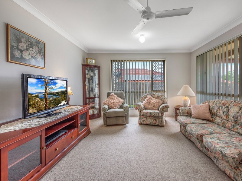 84 Silky Oak Crescent, Carindale QLD 4152