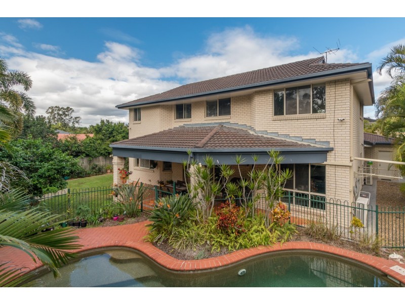 12 Homewood Place, Carindale QLD 4152