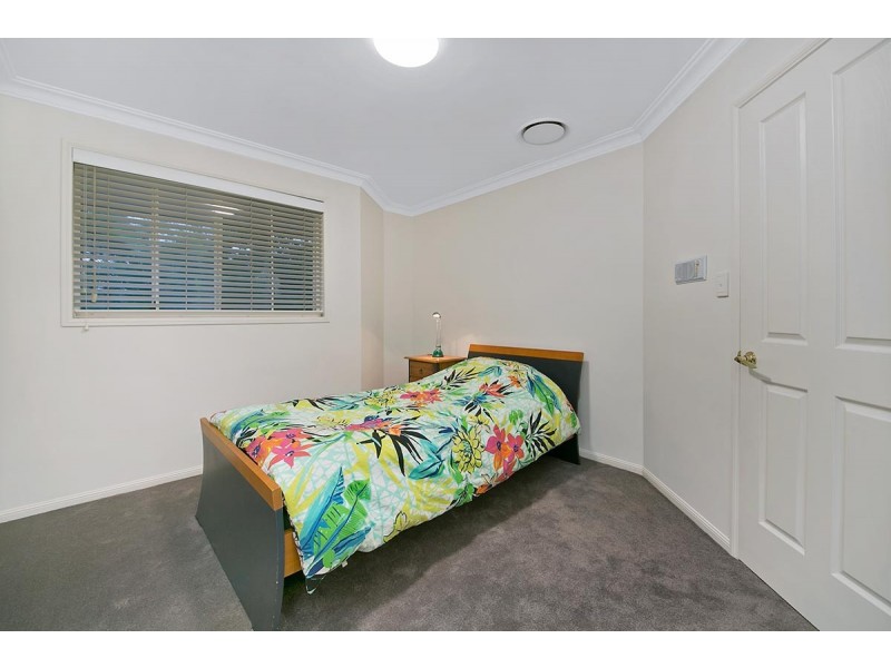 12 Homewood Place, Carindale QLD 4152