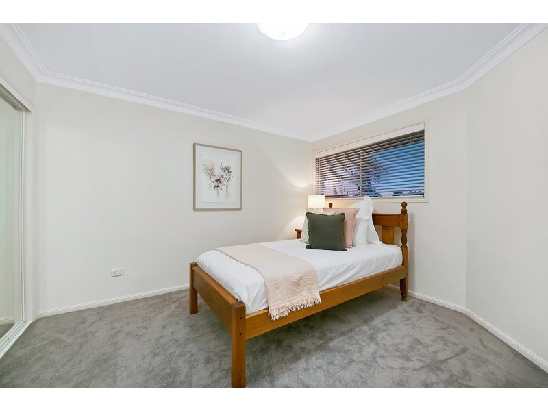 12 Homewood Place, Carindale QLD 4152