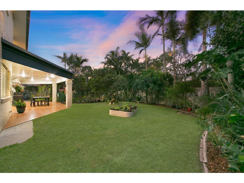 12 Homewood Place, Carindale QLD 4152