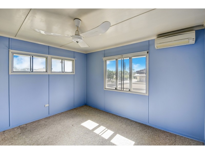 66 Milanion Crescent, Carindale QLD 4152