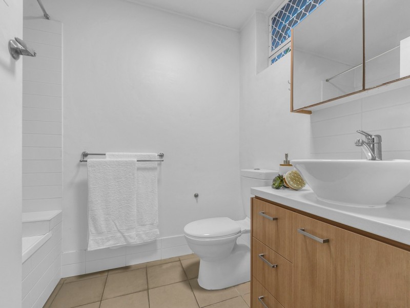 4/115 Kirkland Avenue, Coorparoo QLD 4151