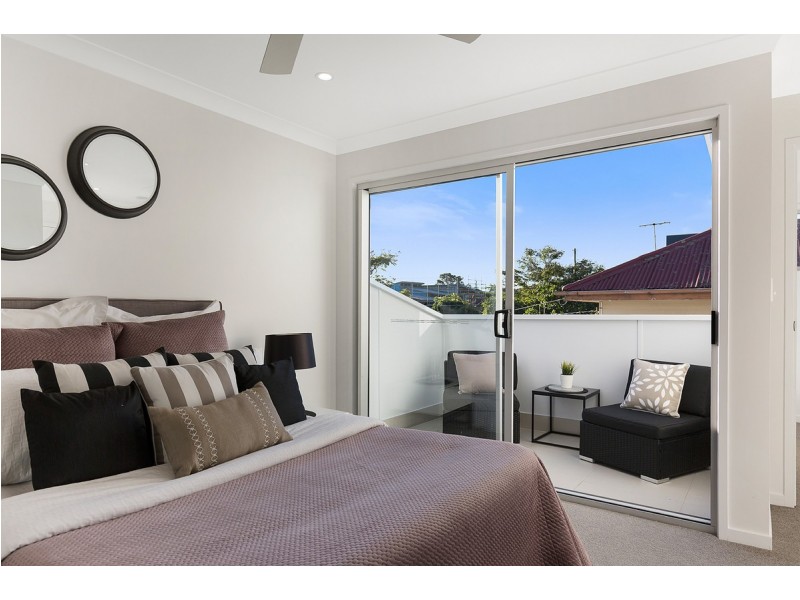 2/47 East Street, Camp Hill QLD 4152