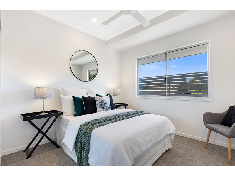 2/47 East Street, Camp Hill QLD 4152