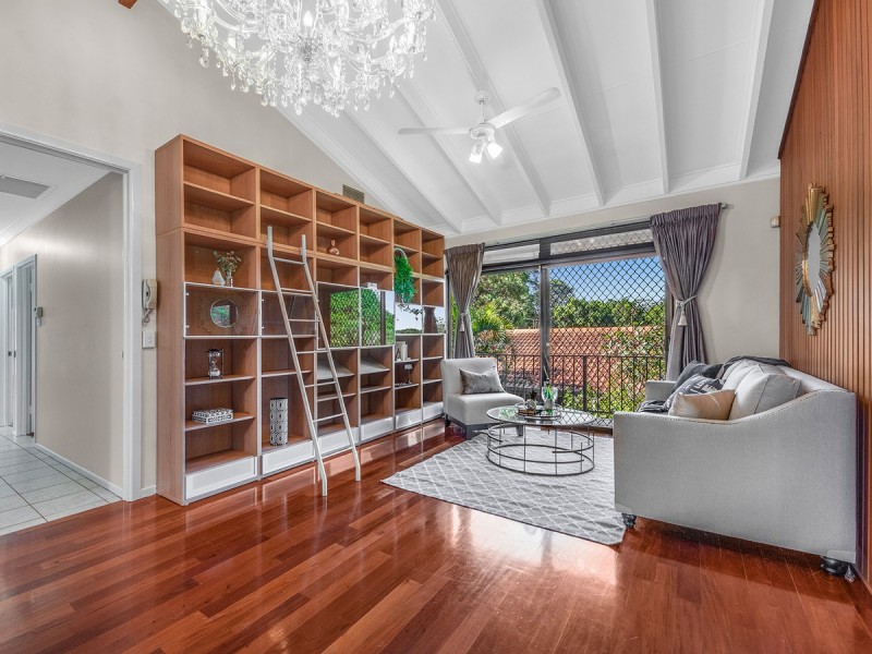 47 Romulus Street, Robertson QLD 4109