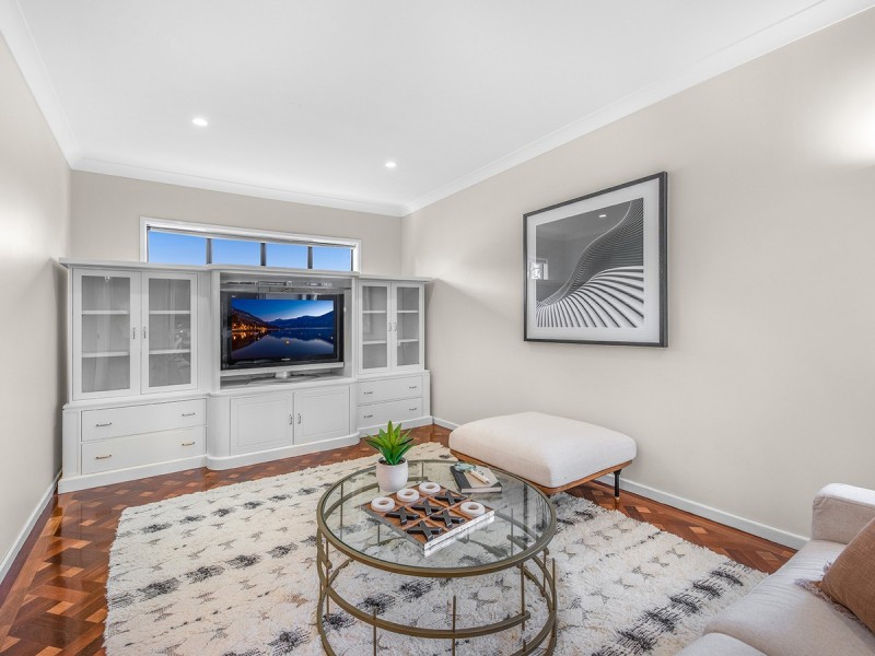 47 Romulus Street, Robertson QLD 4109