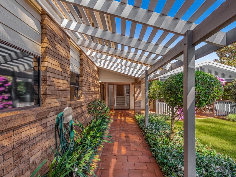 47 Romulus Street, Robertson QLD 4109