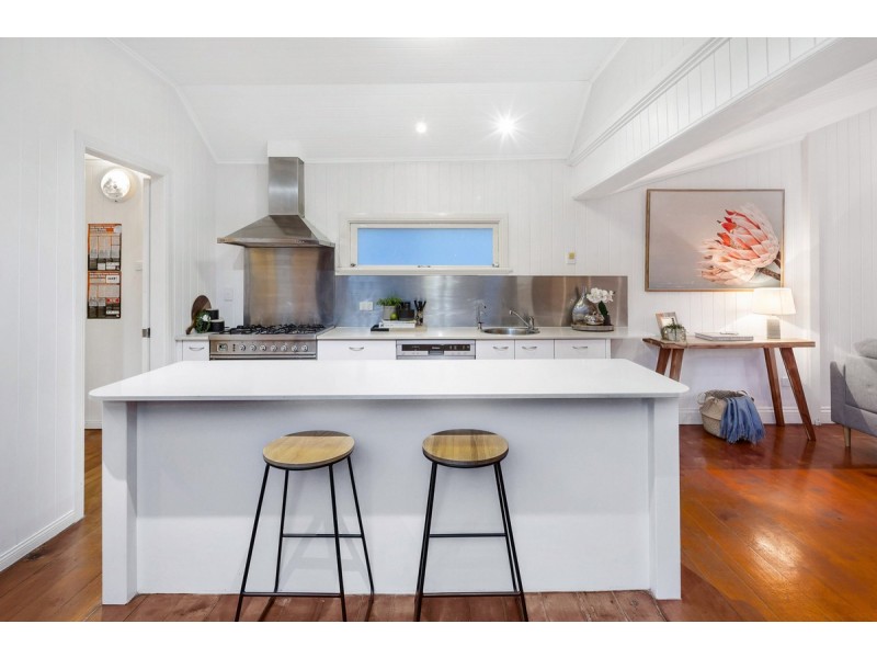 8 Blackall Terrace, East Brisbane QLD 4169