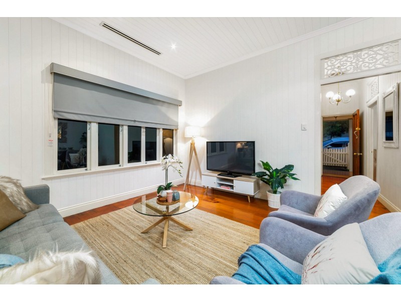 8 Blackall Terrace, East Brisbane QLD 4169