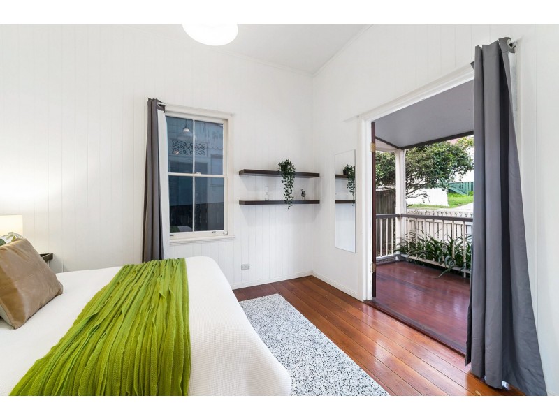 8 Blackall Terrace, East Brisbane QLD 4169