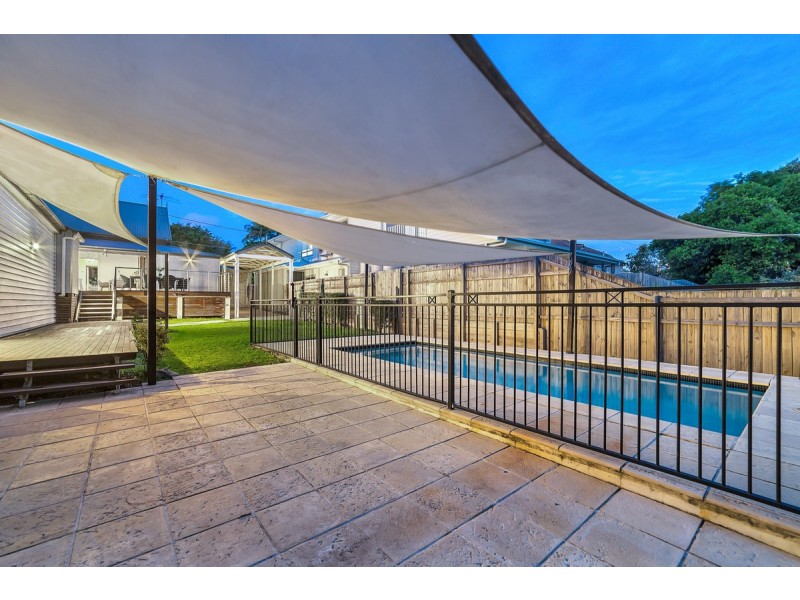 8 Blackall Terrace, East Brisbane QLD 4169