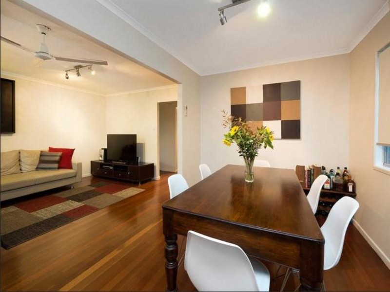 44 Oberon Street, Morningside QLD 4170