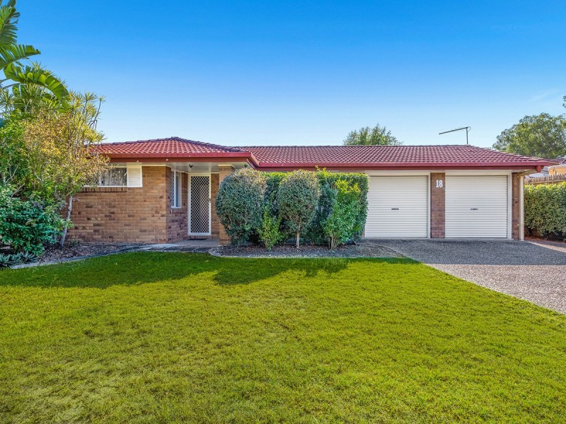18 Corypha Crescent, Calamvale QLD 4116