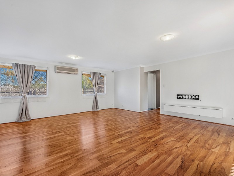 18 Corypha Crescent, Calamvale QLD 4116