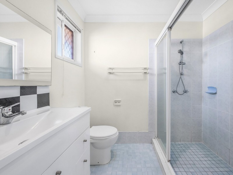 18 Corypha Crescent, Calamvale QLD 4116