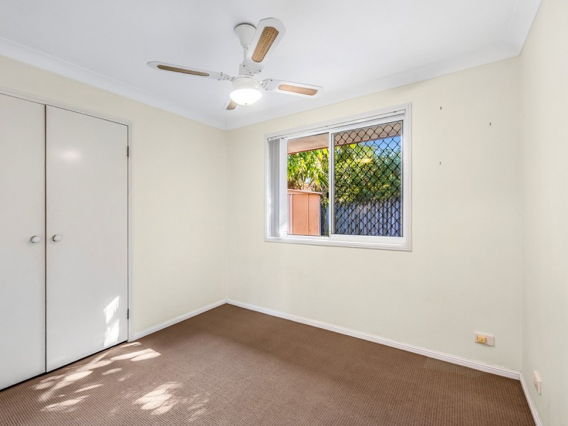 18 Corypha Crescent, Calamvale QLD 4116