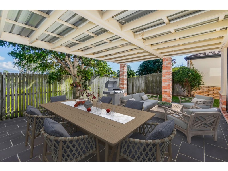 25 Charlotte Street, Carina QLD 4152