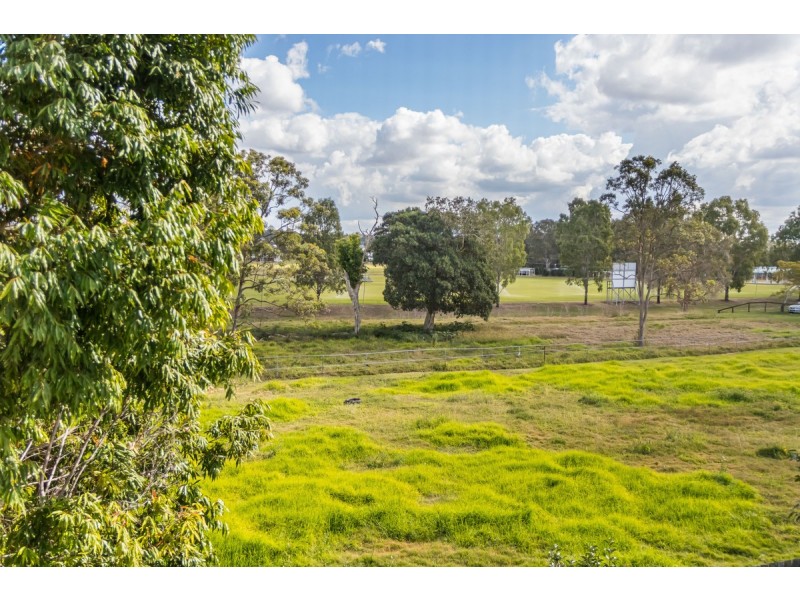 25 Charlotte Street, Carina QLD 4152