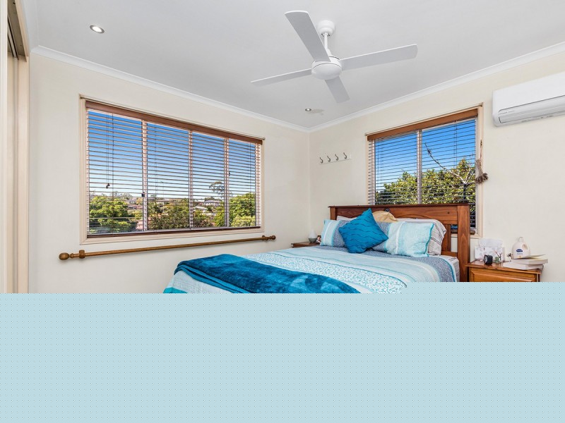 19 Peterglen Street, Wishart QLD 4122