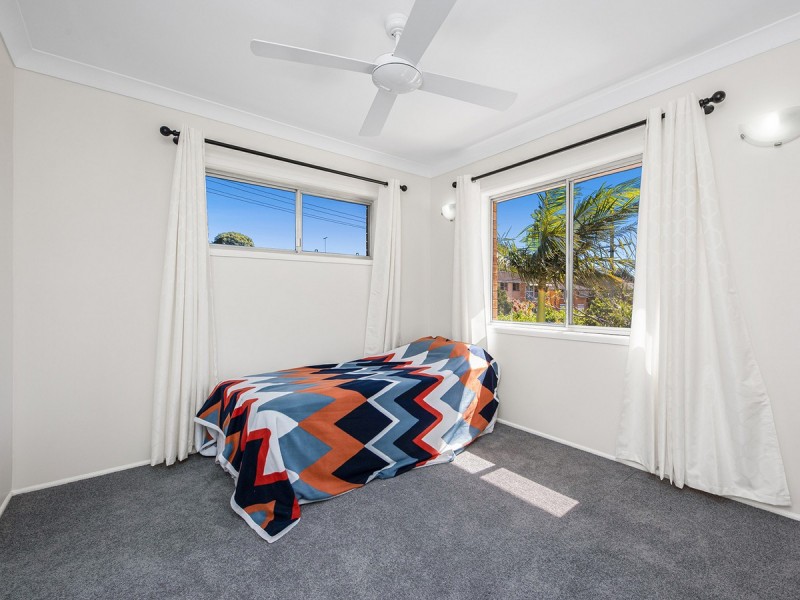 34 Abbott Street, Camp Hill QLD 4152