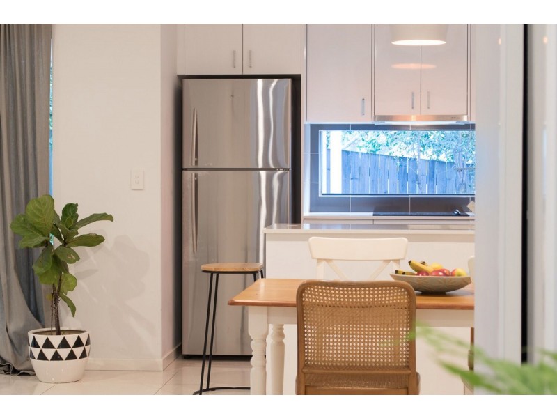 5/106-110 Pembroke Street, Carina QLD 4152