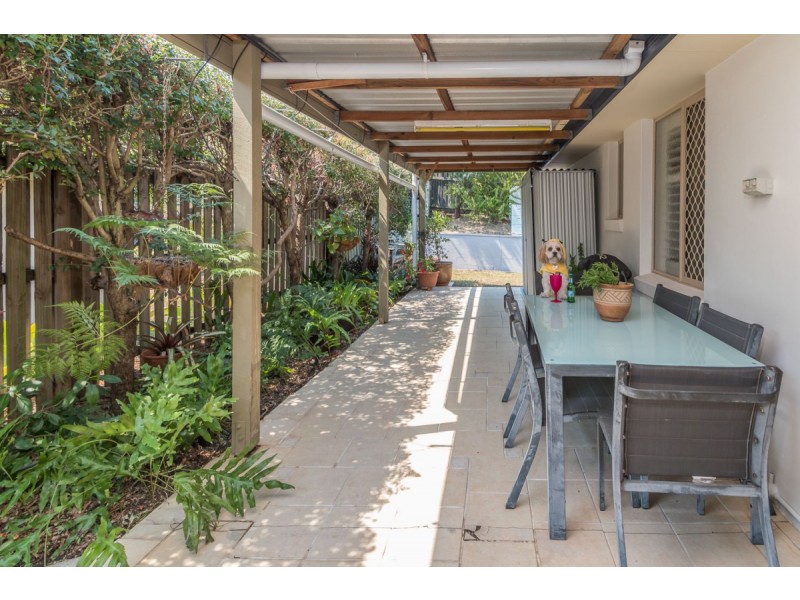 11 Campbell Street, Wakerley QLD 4154