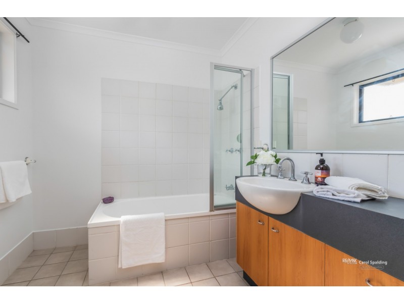 11/1 Bradley Avenue, Kedron QLD 4031